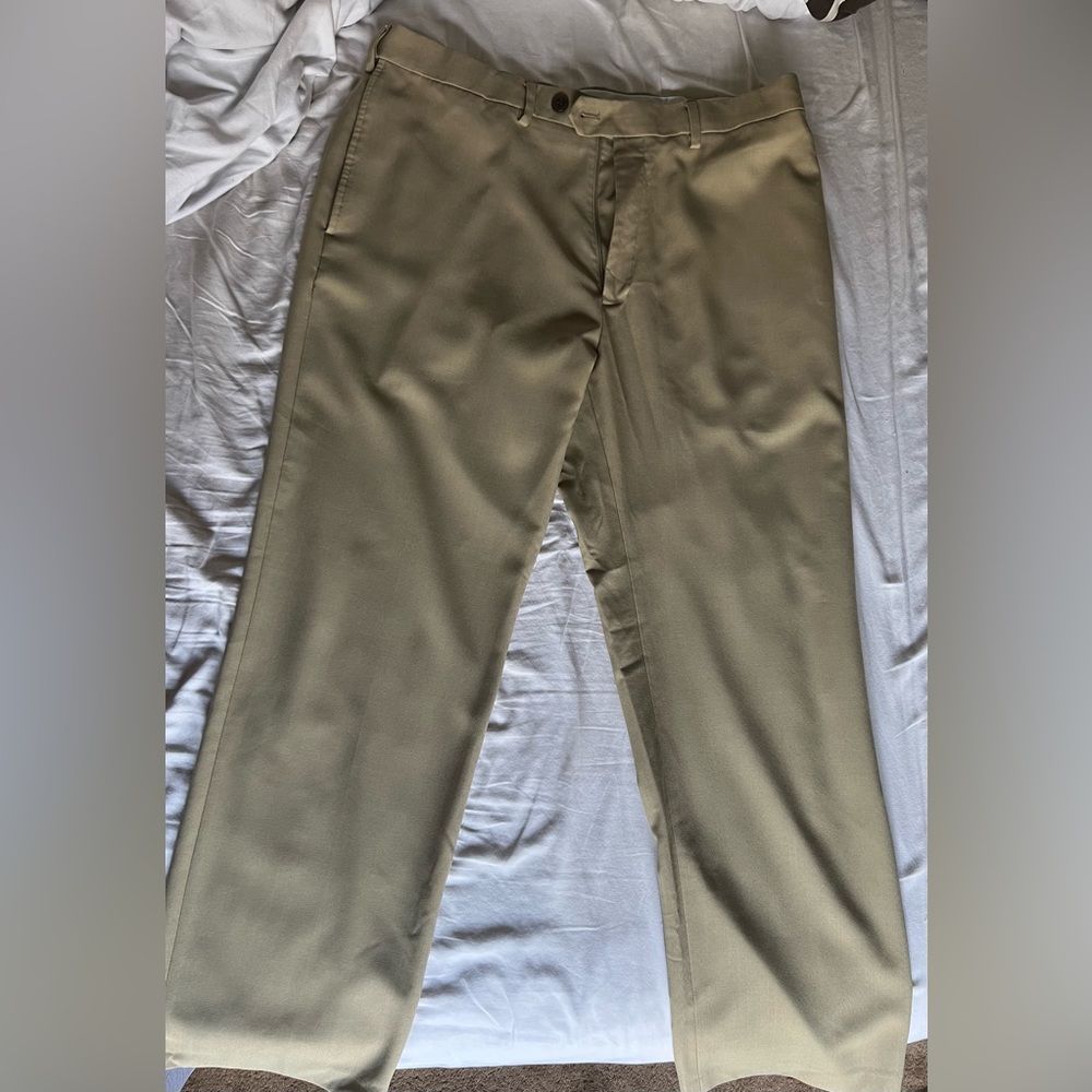 Haggar Classic Fit Dress Pants